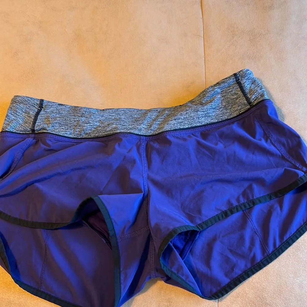 Shorts - Picture 1 of 3